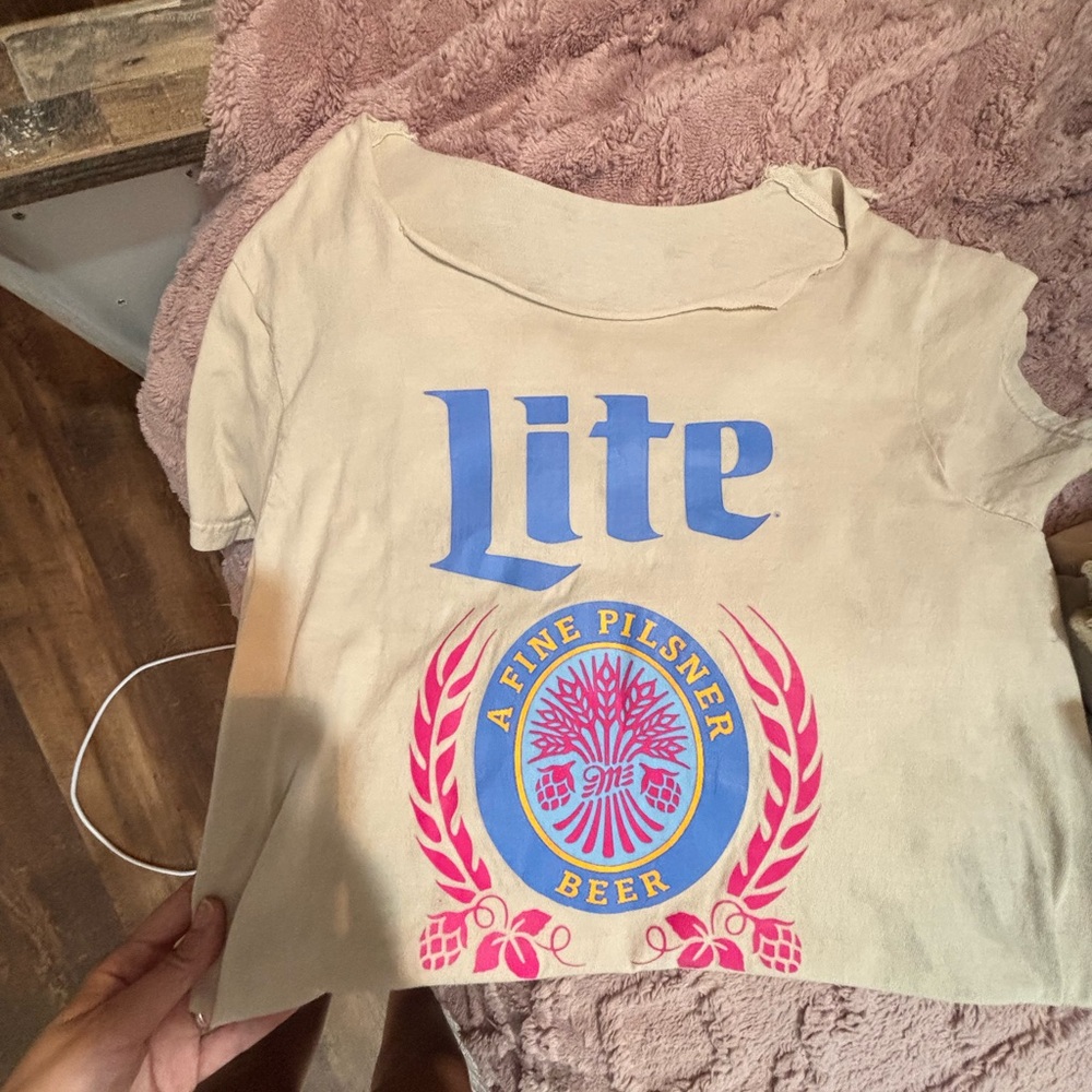 Womens Cream Graphic Tee